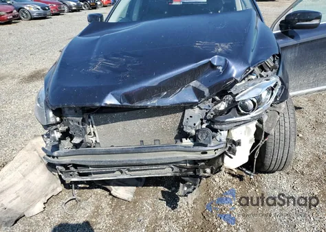 2017 Volvo Xc60 T6 Dynamic из США, поврежденный, VIN YV449MRR2H2075943